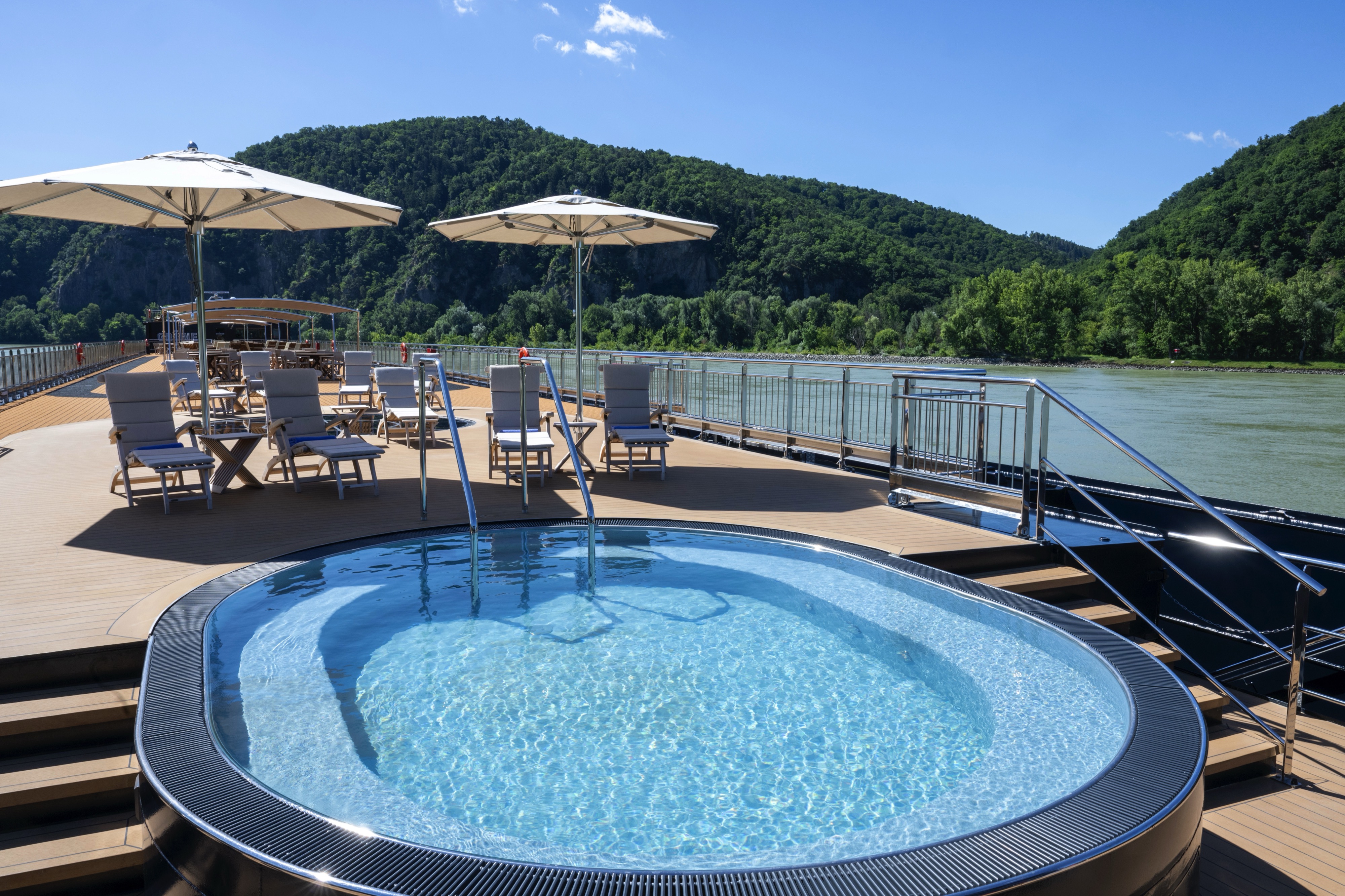 APT Solara - Swimming pool